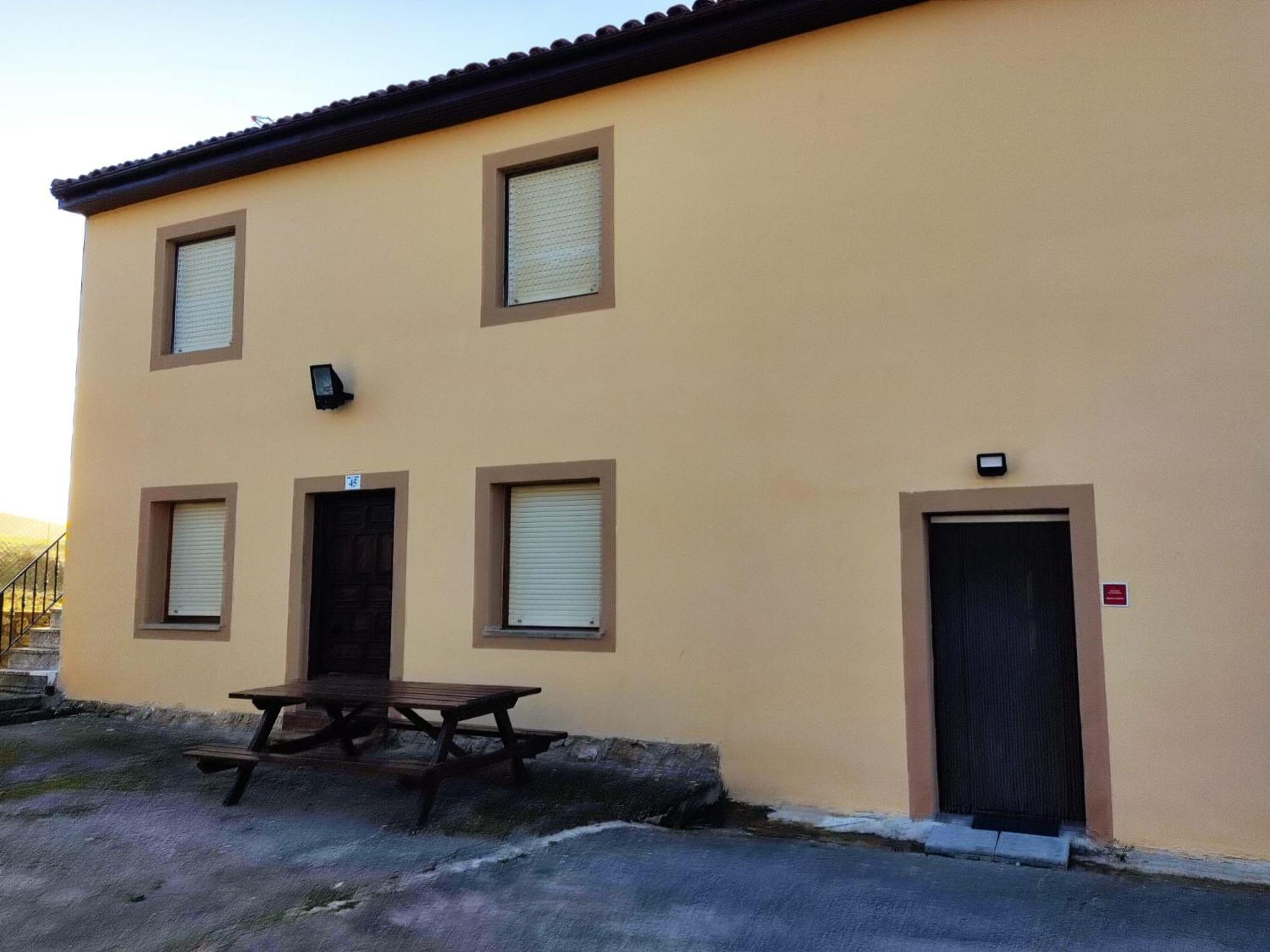La Portilla De Apartament El Tejo